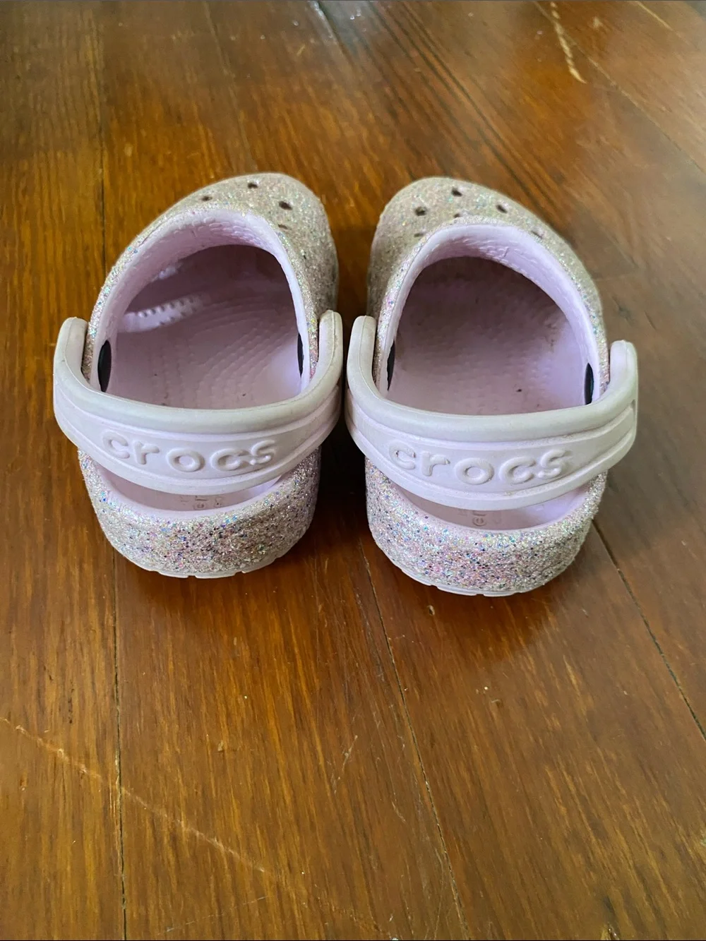 CROCS Girl’s light pink sparkle crocs Size 4
